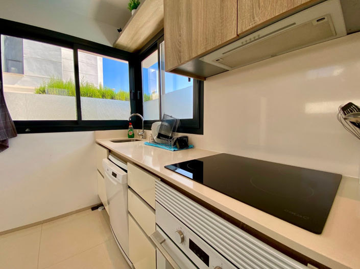 Image No.27-3 Bed Villa for sale