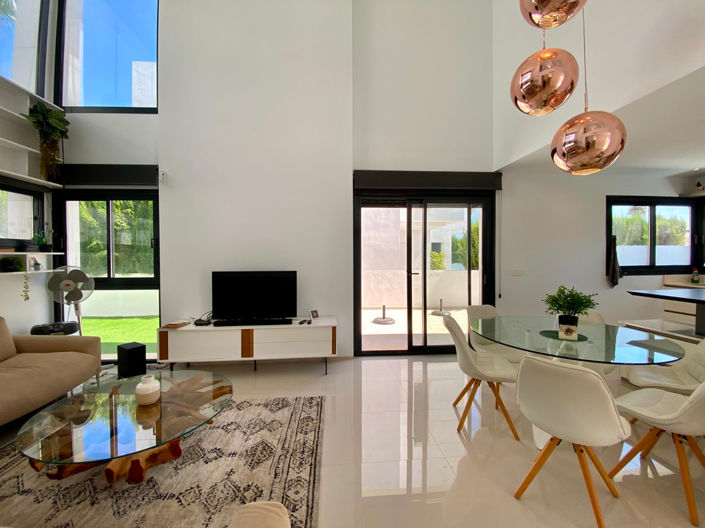 Image No.4-3 Bed Villa for sale