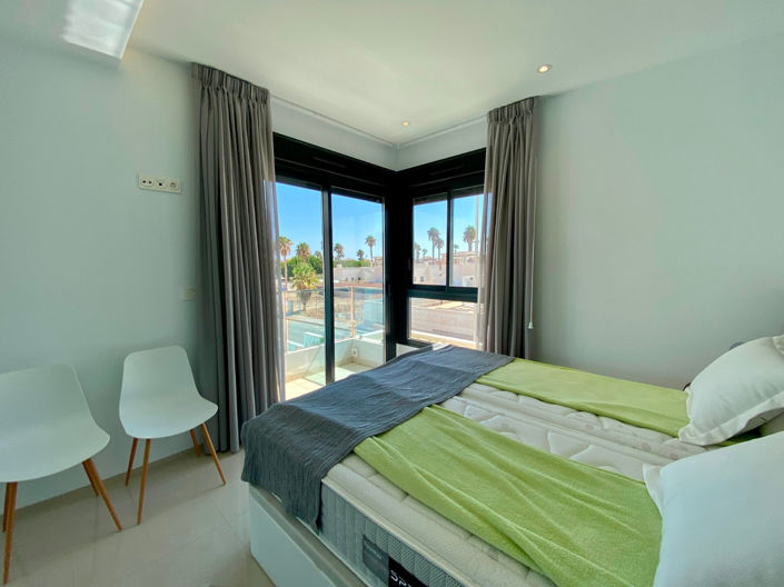 Image No.42-3 Bed Villa for sale