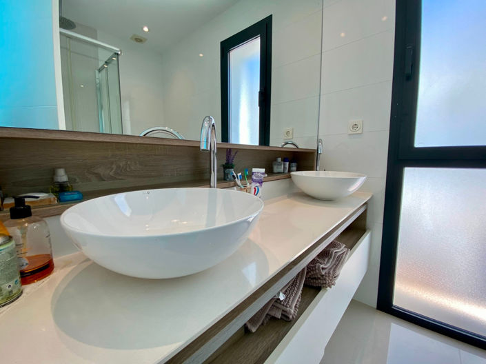 Image No.48-3 Bed Villa for sale