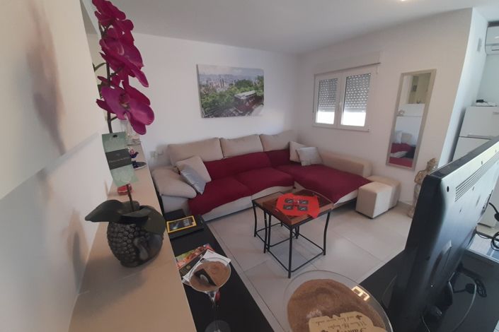 Image No.29-6 Bed Villa for sale