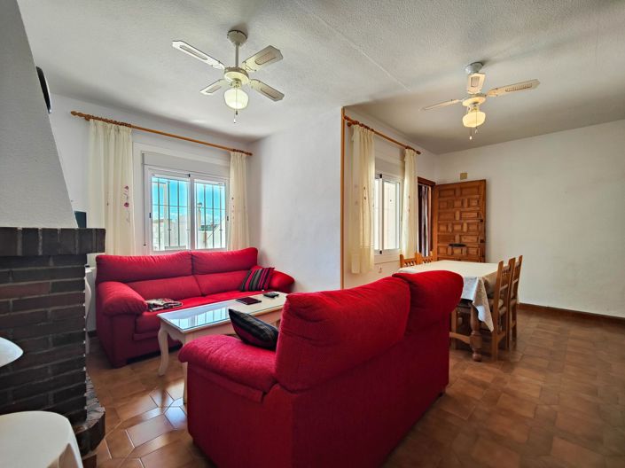 Image No.24-3 Bed Apartment for sale