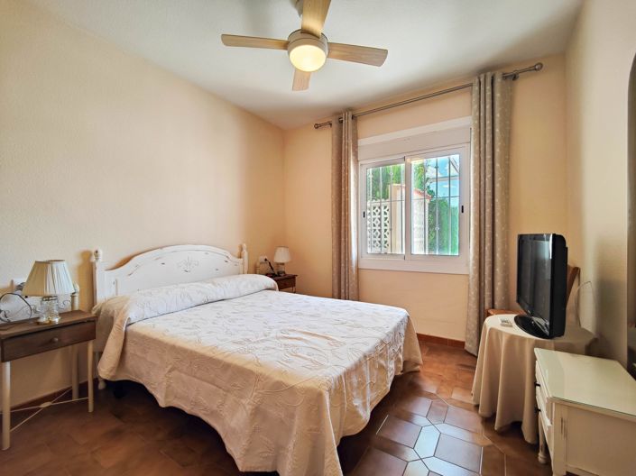 Image No.30-3 Bed Apartment for sale