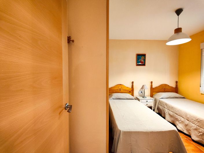 Image No.39-3 Bed Apartment for sale