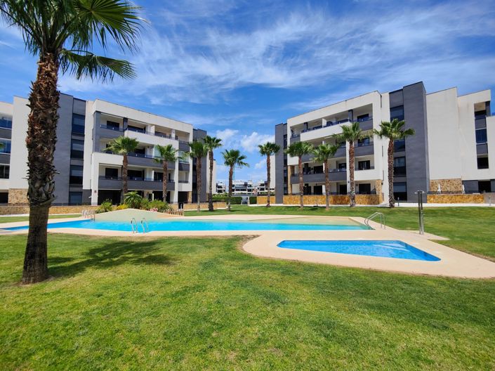 Image No.1-2 Bed Apartment for sale