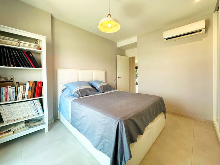 Image No.22-3 Bed Apartment for sale