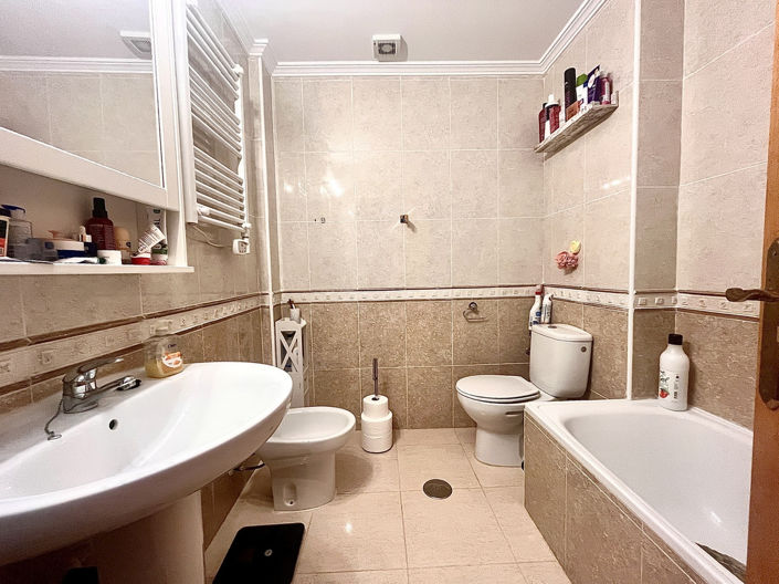 Image No.11-2 Bed Apartment for sale