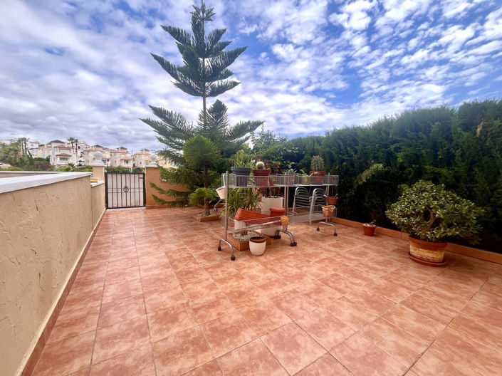 Image No.17-2 Bed Apartment for sale