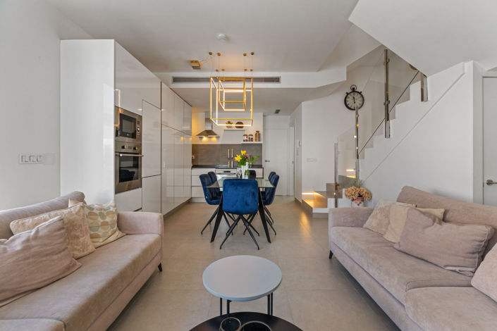 Image No.2-3 Bed Villa for sale