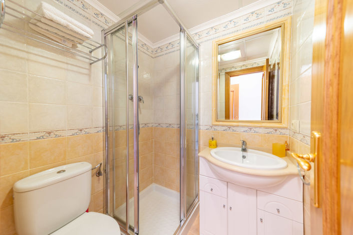 Image No.18-2 Bed Apartment for sale