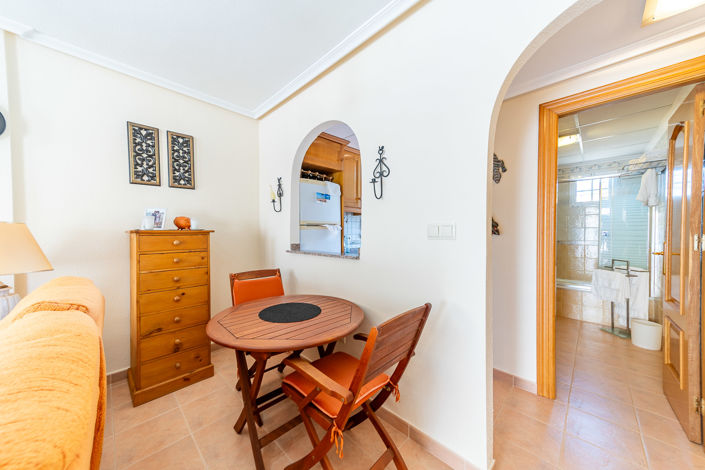 Image No.8-2 Bed Apartment for sale