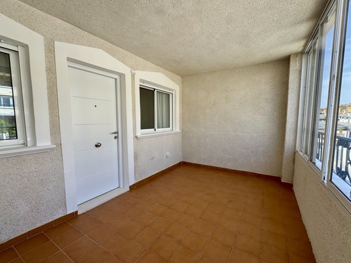 Image No.22-Appartement de 2 chambres à vendre à Punta Prima