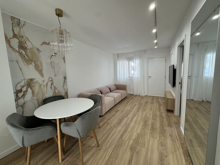 Image No.6-Appartement de 2 chambres à vendre à Punta Prima