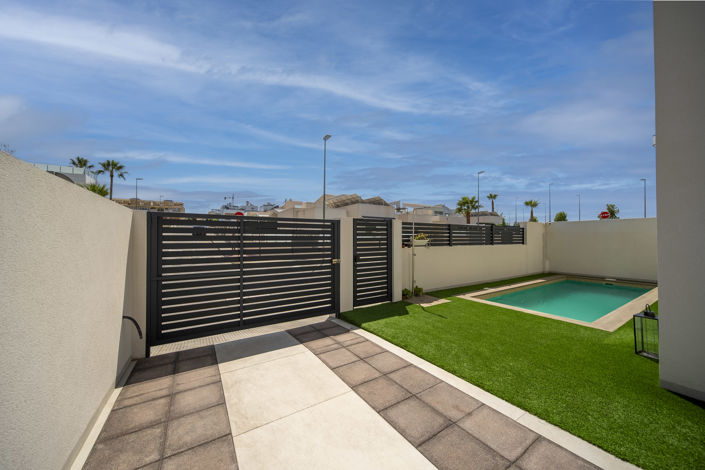 Image No.26-2 Bed Villa for sale