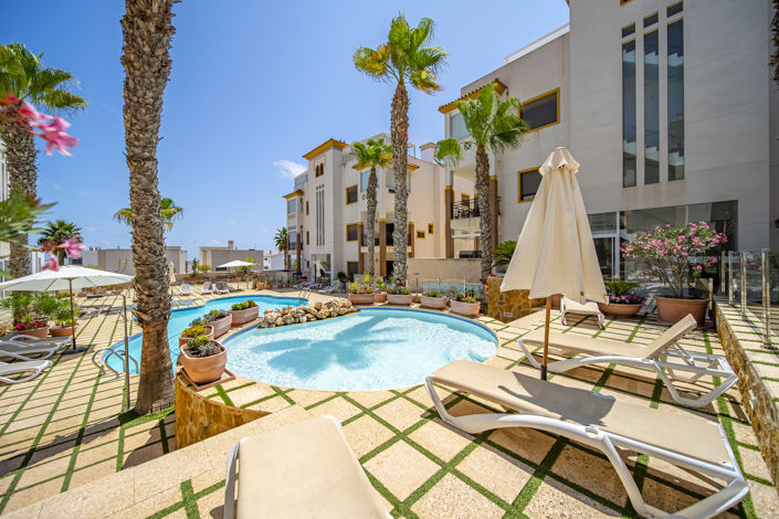 Image No.49-2 Bed Apartment for sale