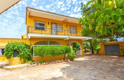69268los-montesinos-country-house-7500m2-plot