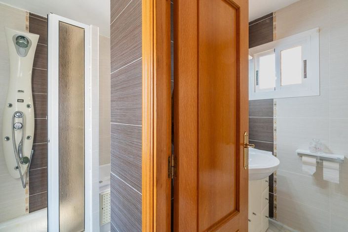 Image No.28-Villa de 4 chambres à vendre à Torrevieja