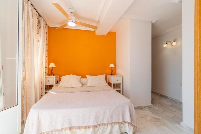 Image No.40-4 Bed Villa for sale