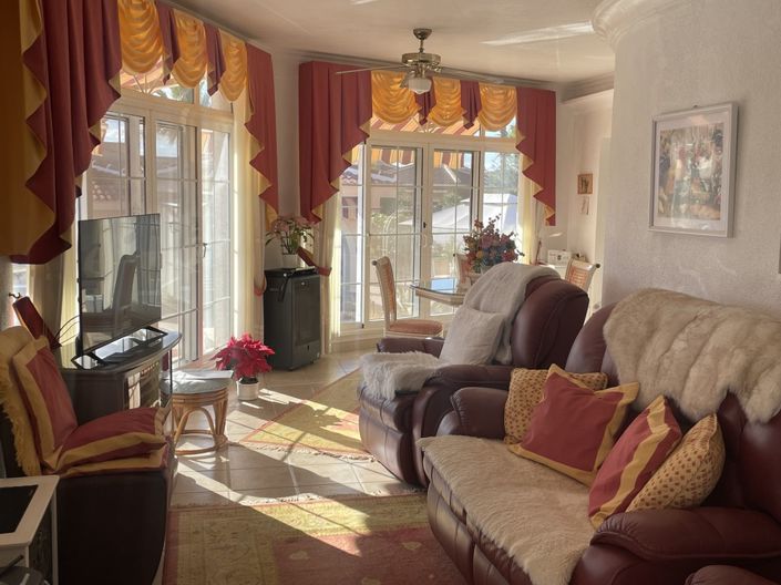 Image No.19-5 Bed Villa for sale