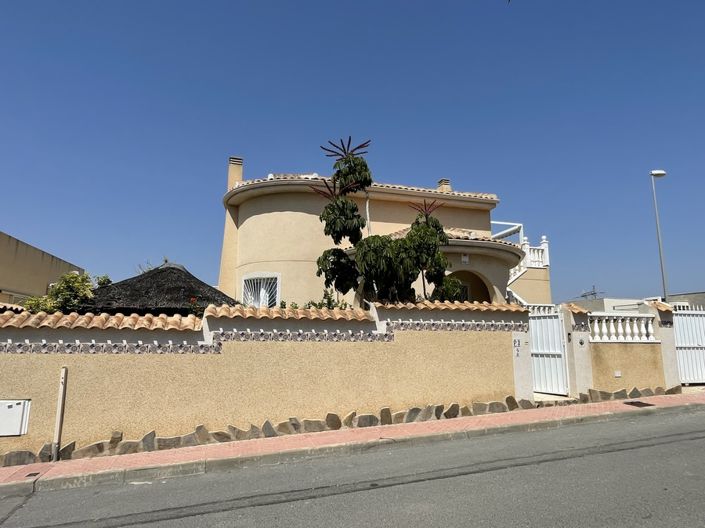 Image No.1-Villa de 4 chambres à vendre à Ciudad Quesada
