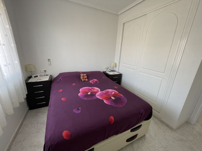 Image No.12-4 Bed Villa for sale