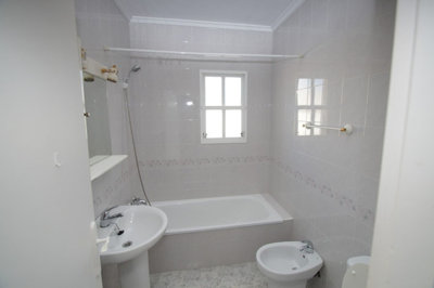 694132ce68a239e7e18699503fc12e798fa05