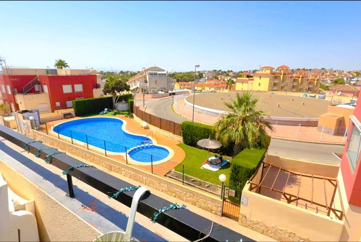 Image No.1-3 Bed Townhouse for sale