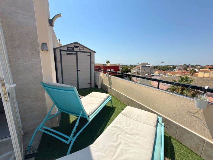 Image No.14-3 Bed Townhouse for sale