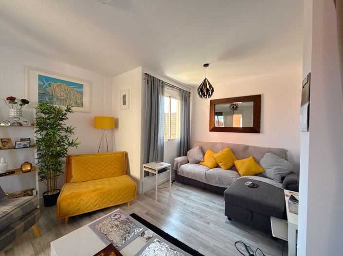 Image No.2-3 Bed Townhouse for sale