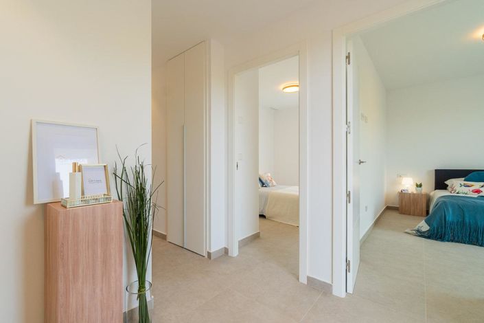 Image No.19-3 Bed Apartment for sale