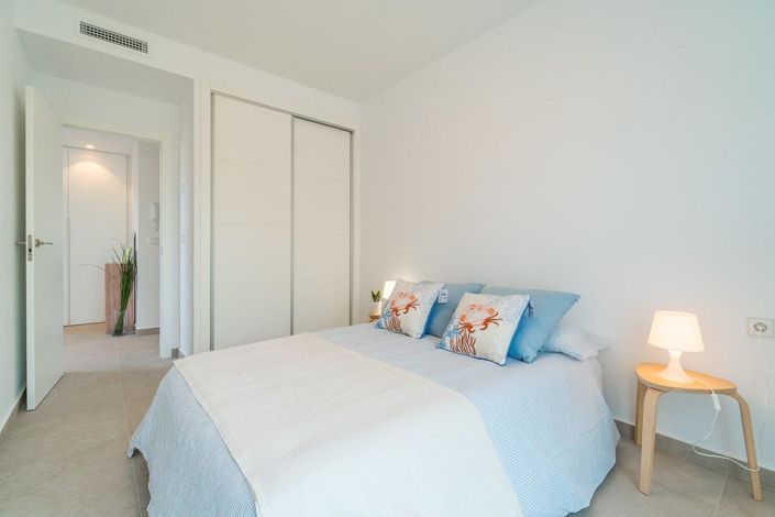 Image No.24-3 Bed Apartment for sale