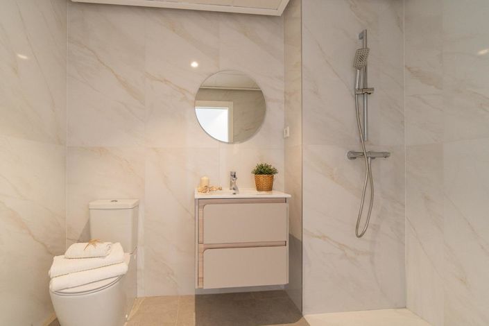 Image No.26-3 Bed Apartment for sale