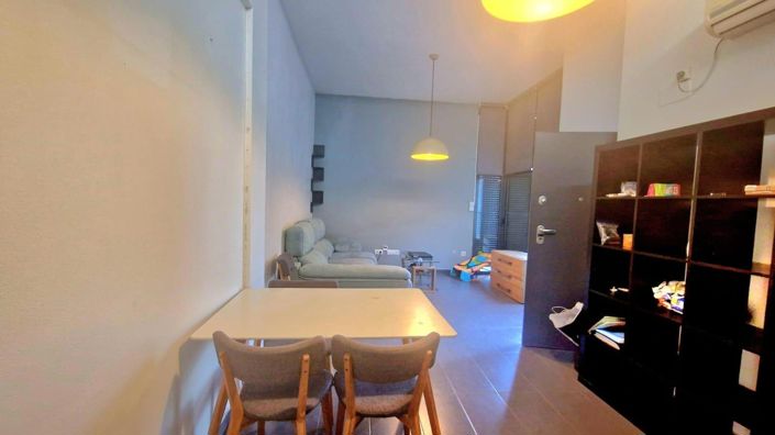 Image No.17-2 Bed Townhouse for sale