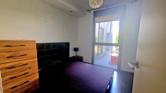 Image No.25-2 Bed Townhouse for sale