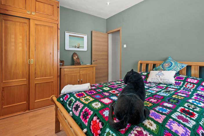 Image No.20-4 Bed Country House for sale