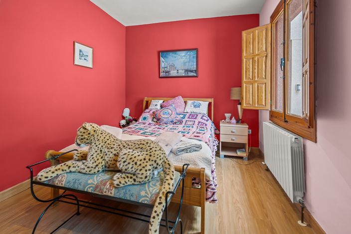 Image No.21-4 Bed Country House for sale