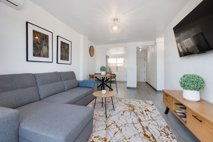 Image No.7-Appartement de 2 chambres à vendre à Punta Prima