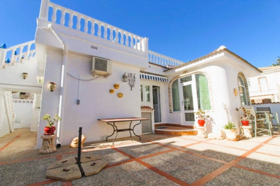 69871lazeniabeachsidevilla1