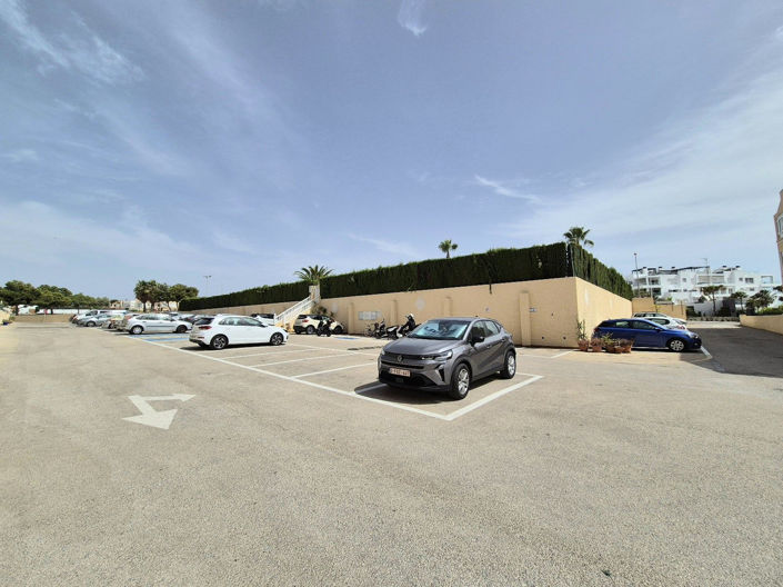 Image No.21-Penthouse de 2 chambres à vendre à Punta Prima