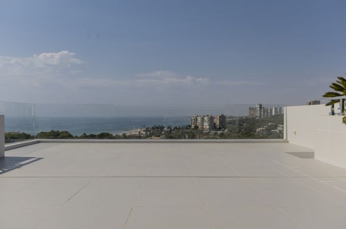 Image No.9-3 Bed Villa for sale