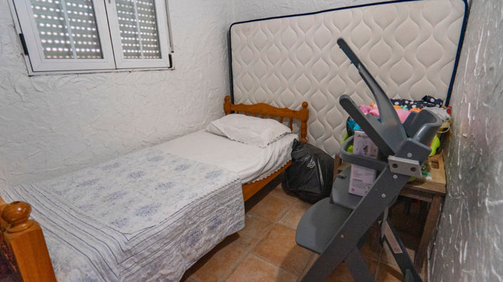 Image No.21-6 Bed Country House for sale