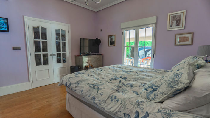 Image No.31-6 Bed Country House for sale