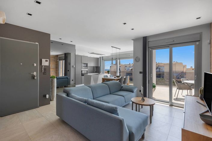 Image No.37-3 Bed Penthouse for sale