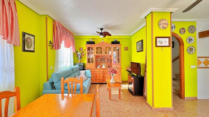 Image No.6-2 Bed Townhouse for sale