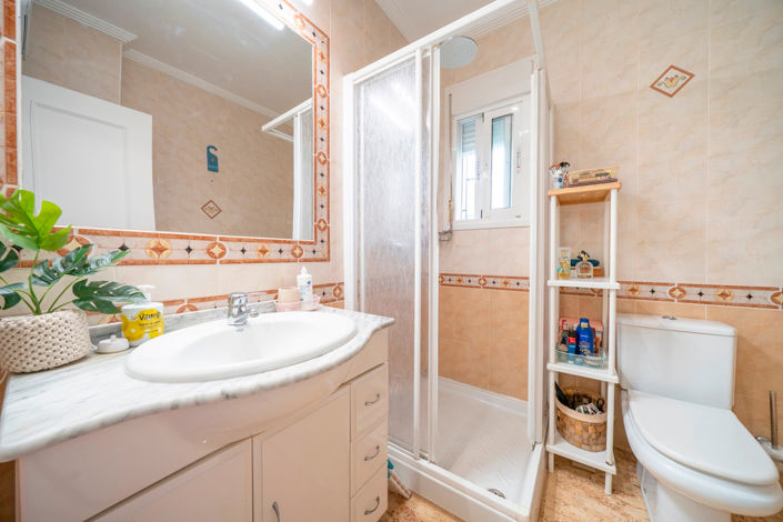 Image No.14-3 Bed Villa for sale