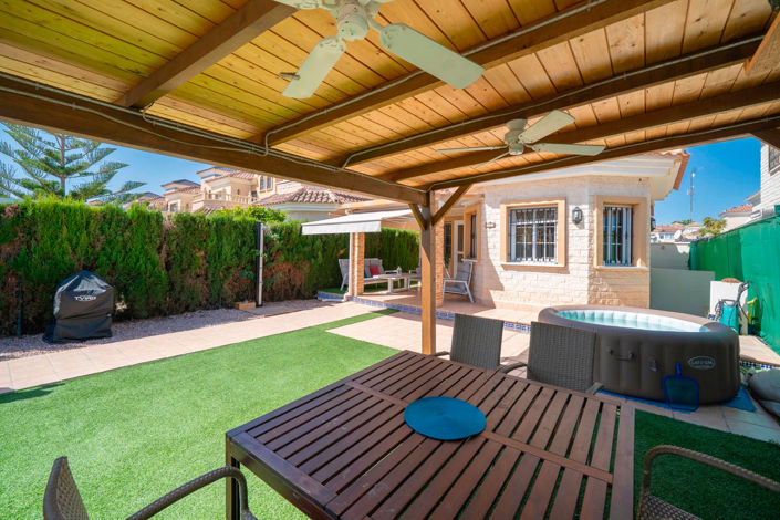 Image No.42-3 Bed Villa for sale