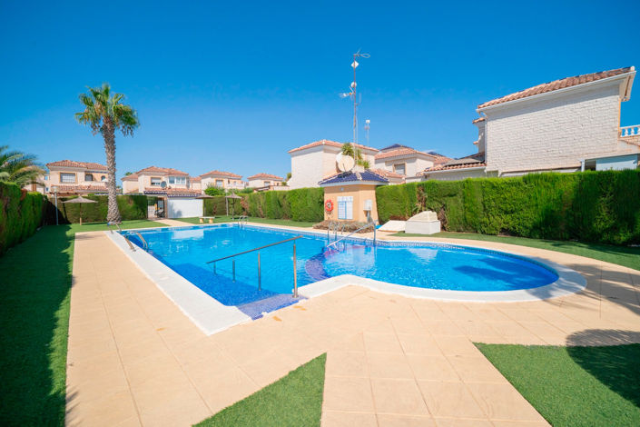 Image No.44-3 Bed Villa for sale