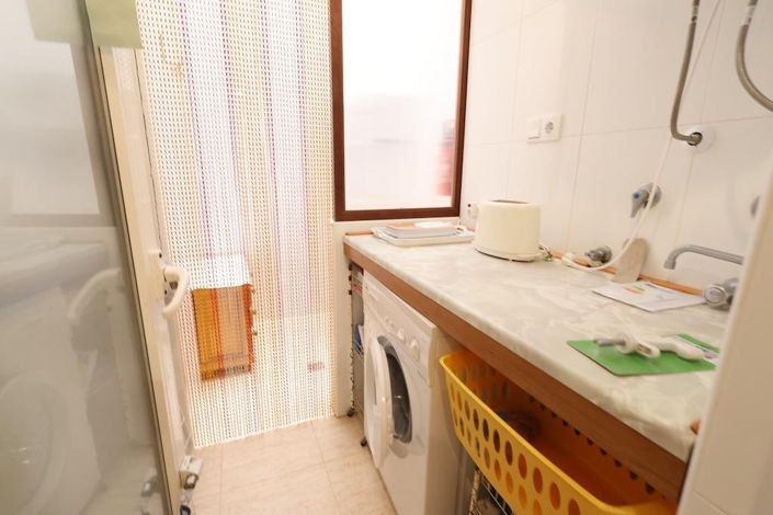 Image No.6-2 Bed Townhouse for sale