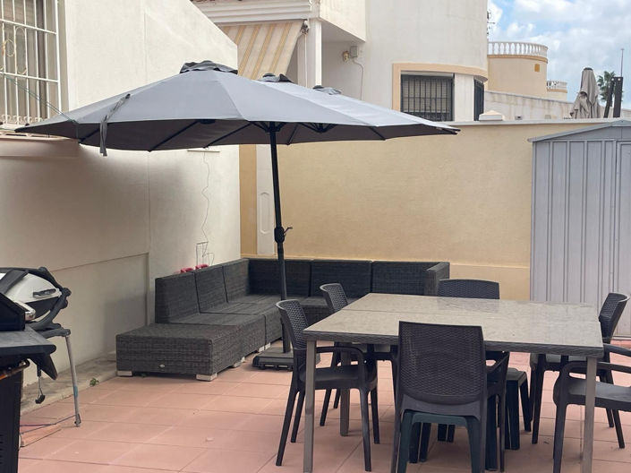 Image No.3-Villa de 3 chambres à vendre à Playa Flamenca