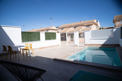 68388sanjaviermoderntownhousewithpool4